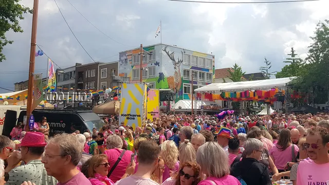Roze Woensdag Vierdaagsefeesten 2023