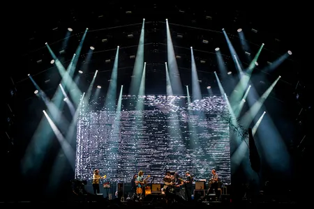 King Gizzard And The Lizard Wizard in de Bravo op Lowlands 2018