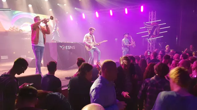 Sam Feldt live op ESNS19