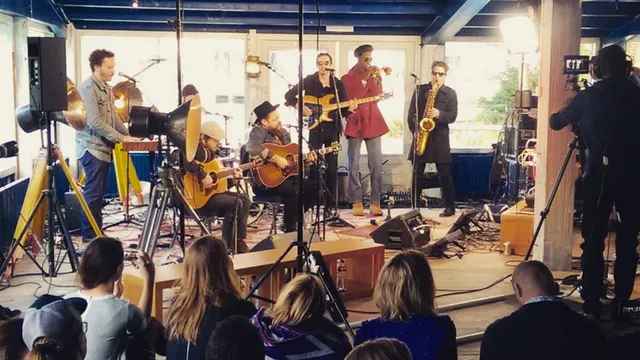 Nathaniel Rateliff & The Night Sweats in sessie op WTWTA16