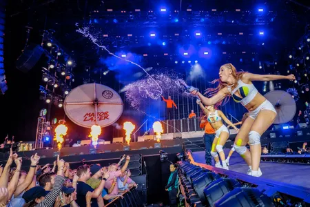 Major Lazer in de Alpha tijdens Lowlands 2026