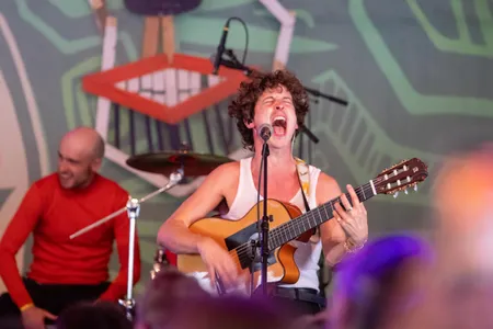 Habla De Mi En Presente