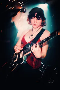 Platonic Smile bij Cat's Cult