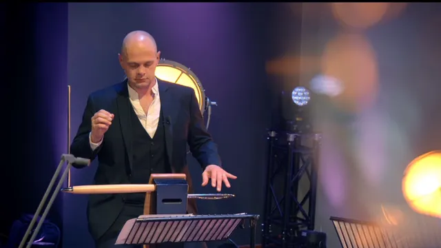 theremin speler Thorwald Jørgensen