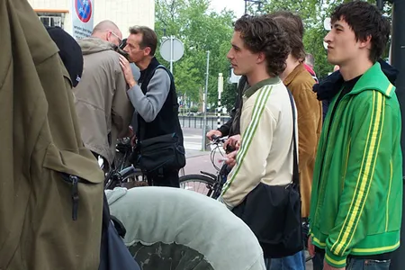 Groepje nieuwsgierigen