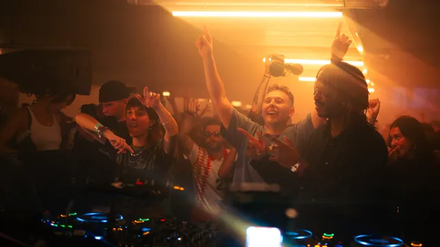 Audio Obscura Malugi b3b Chloé Caillet b3b salute