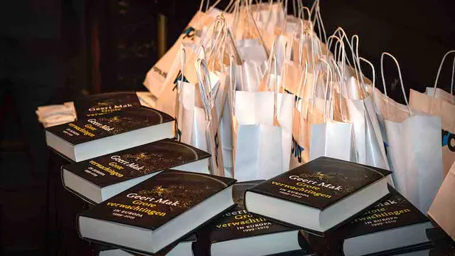 Grote Verwachtingen - In Europa 1999 - 2019