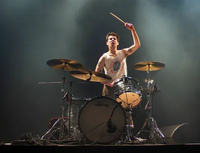 Frankie And The Witchfingers