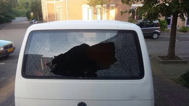 De bus na de inbraak