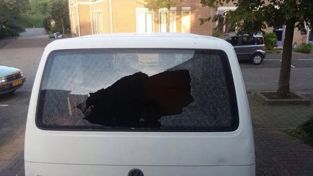 De bus na de inbraak