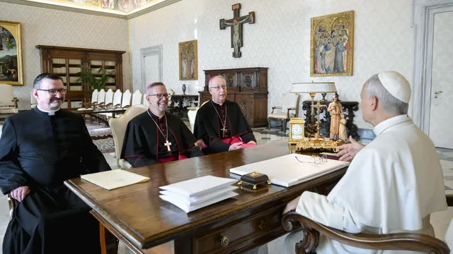 Paus en Canadese kardinalen