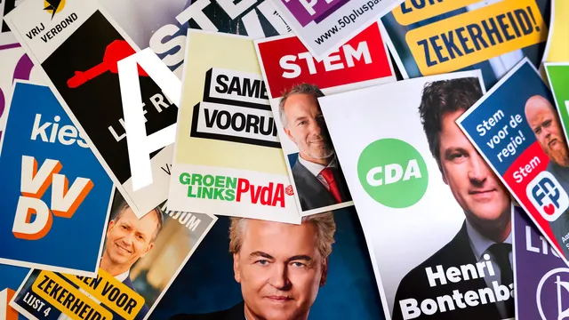 Foto van partijprogramma's Tweede Kamer-verkiezingen.