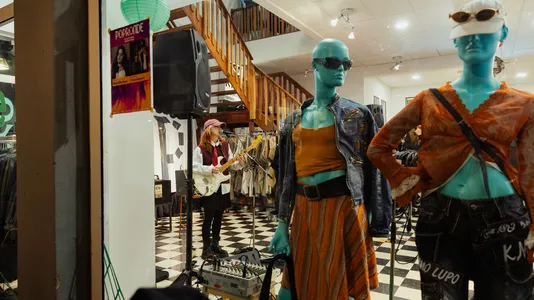 XXJULÍA @ Popronde Tilburg