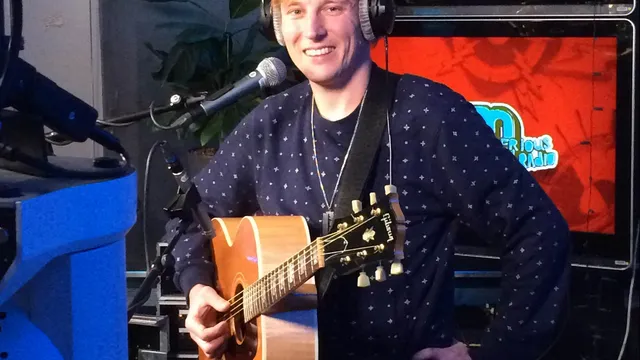 Lucky Fonz III in 3voor12 Radio