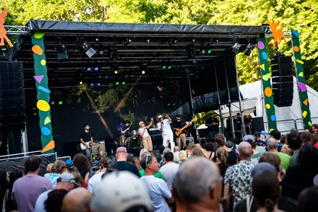 Postmen op Werfpop 2026
