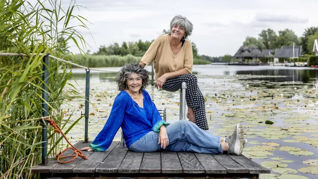 Dieuwertje en Tessel Blok in Nederhorst in 2022.