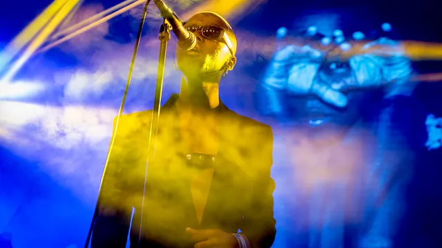 Nakhane in de X-Ray op Lowlands 2018