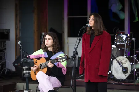Beatrice Sberna + Gabriel de Oliveira @ Buitenpodium De Nijverheid