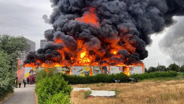 Keilewerf in de brand