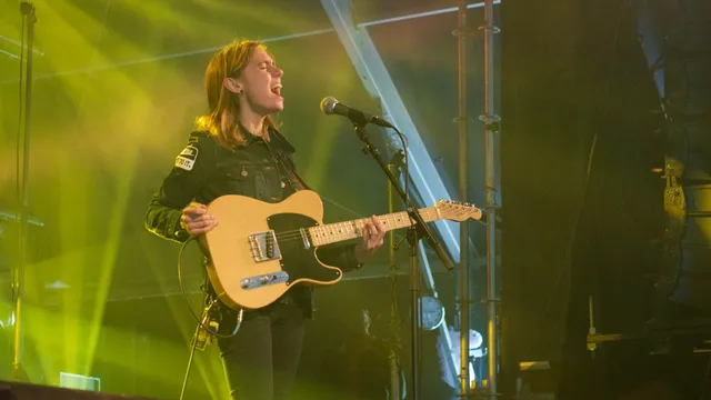 Julien Baker op Best Kept Secret 2016