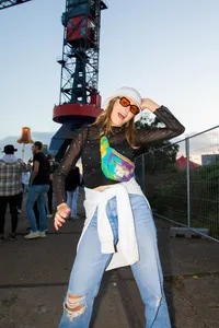 Mooiste ravers op Into The Woods op ADE 2021 door Bibian Bingen