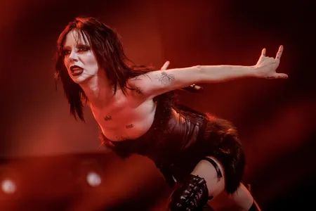 Bambie Thug live op Lowlands 2025