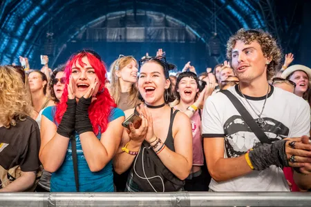 Pinkpantheress in de Bravo op Lowlands 2022