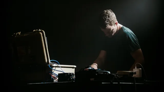 Koreless live in de X-Ray op Lowlands 2022