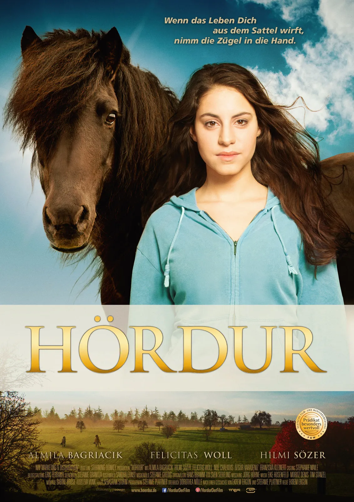 Hördur - tussen twee werelden poster