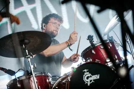 Klangstof live in de India op Lowlands 2022