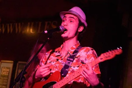 Squirrel and the Hazelnuts