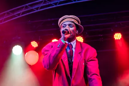 stay away from dante! op Valkhof Festival 2026
