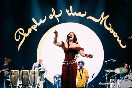 Nu Genea op Lowlands 2026