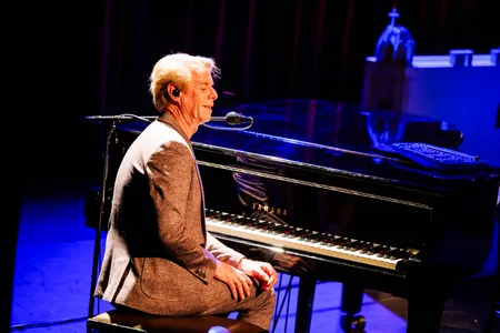 Spinvis & Lucas Oldeman in Schouwburg Tilburg