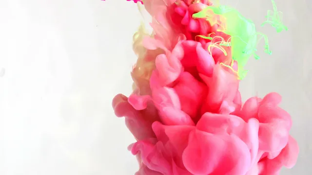 Saint Charlie - Queen of Town