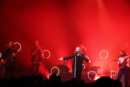 Anneke van Giersbergen