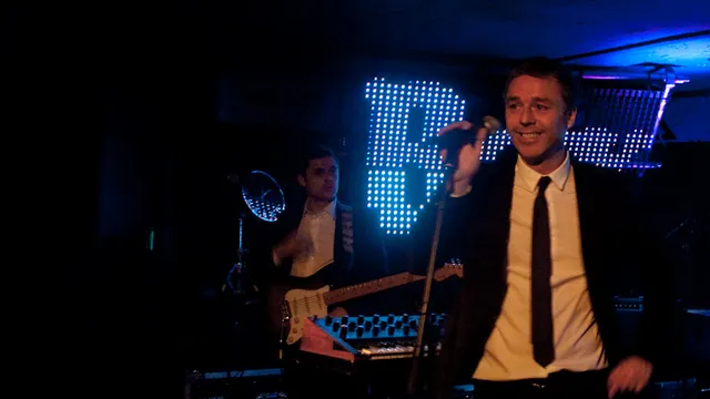 Baxter Dury live op Eurosonic 2012