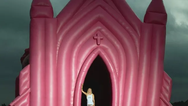 S10 - Mijn Haren Ruiken Naar Vuur